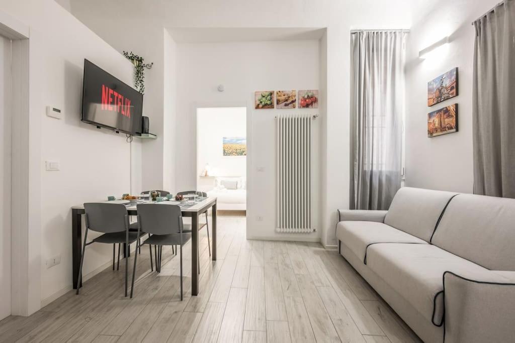 Old Town Via Marsala Apartment Болонья Экстерьер фото